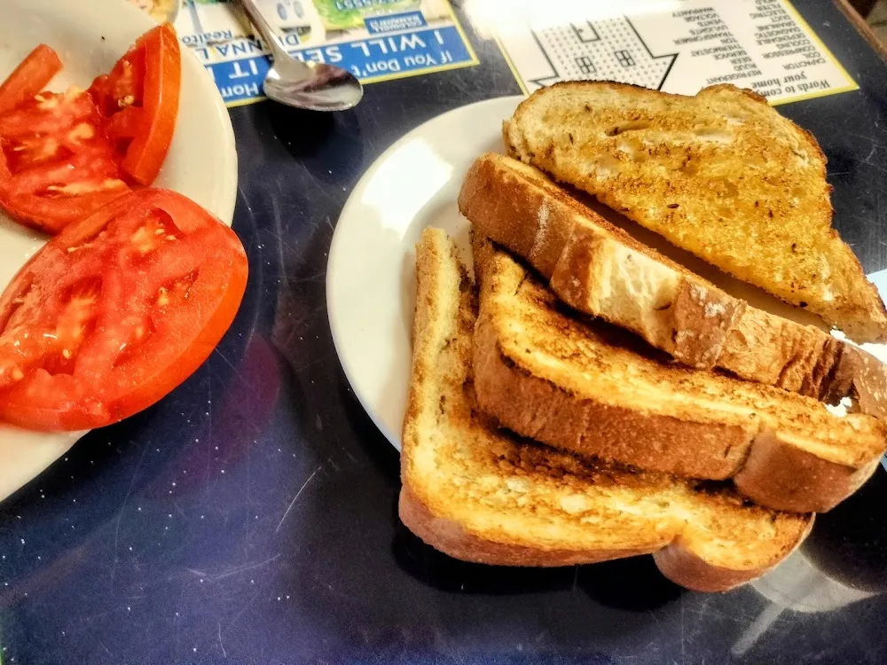 Sliced Toast and Sliced Tomatoes